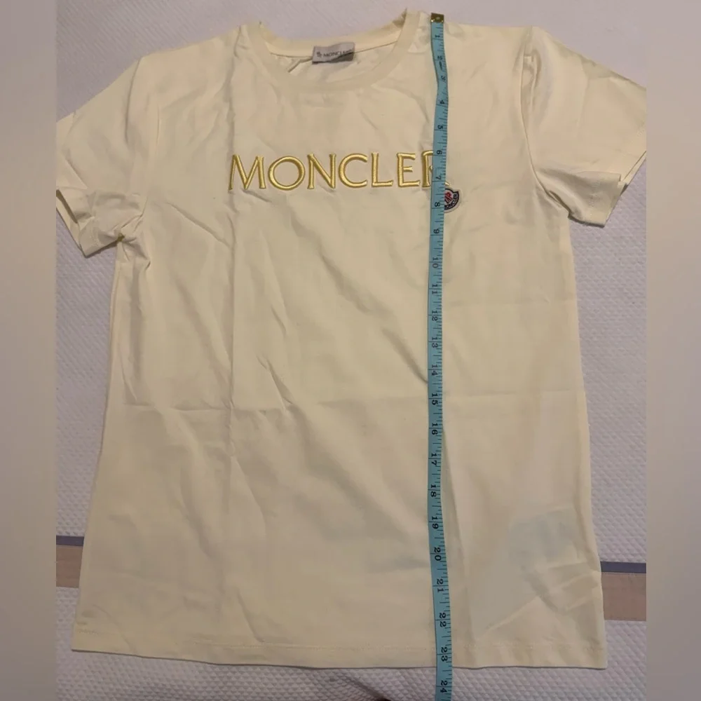 Moncler embroidered-logo cotton T-shirt, Size XS/ 14y - Picture 7 of 9